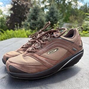 MBT Chakula GTX Women's 8-8.5 Gore-tex Performance Toning Walking